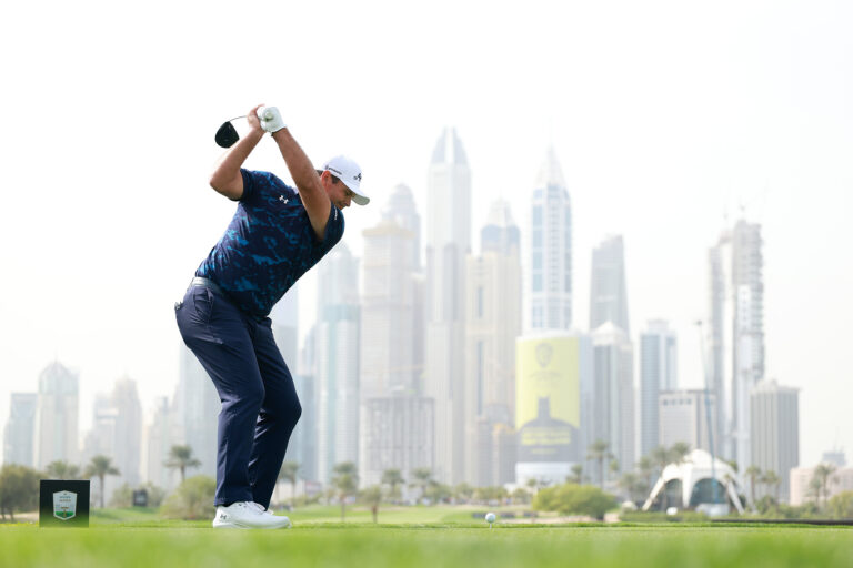 Reed Pulls clear on moving day to take firm control in Dubai