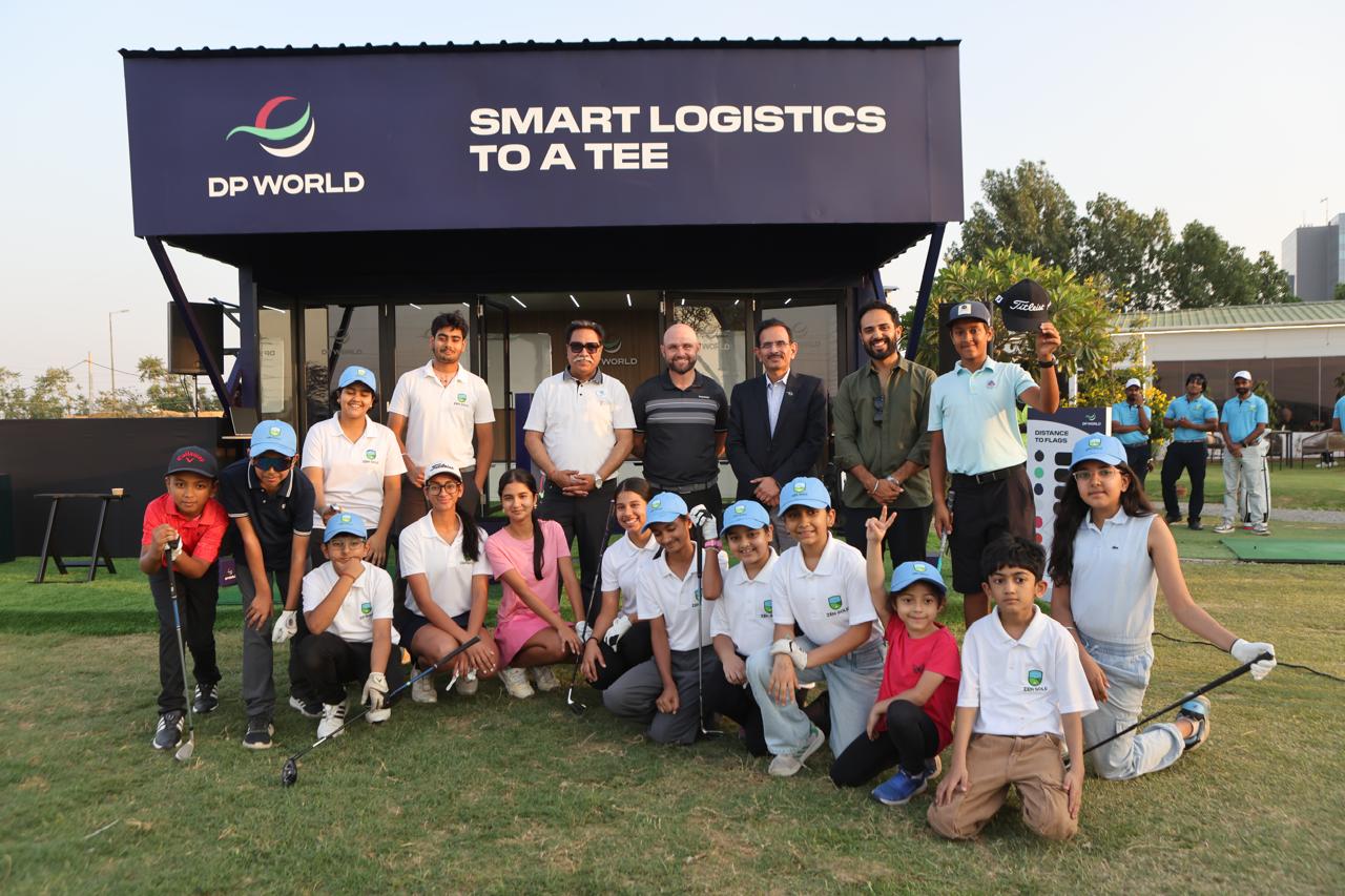Young stars and DP World Officials at the launch of he DP World_Clubhouse at Zen Golf Range and Academy